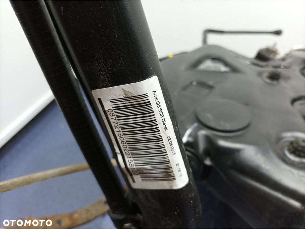 AUDI Q5 8R LIFT 2.0 TDI ZBIORNIK PALIWA WLEW DIESEL 8R0201135SCR - 11