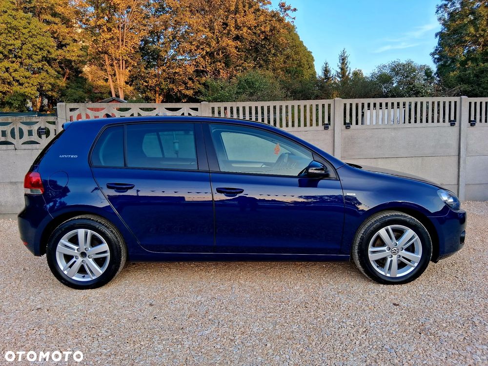 Volkswagen Golf 2.0 TDI DPF MATCH - 5