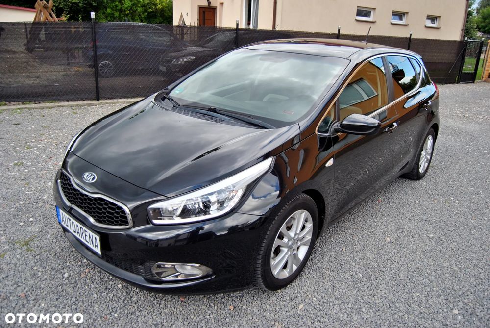 Kia Ceed 1.6 GDI Platinum Edition - 3