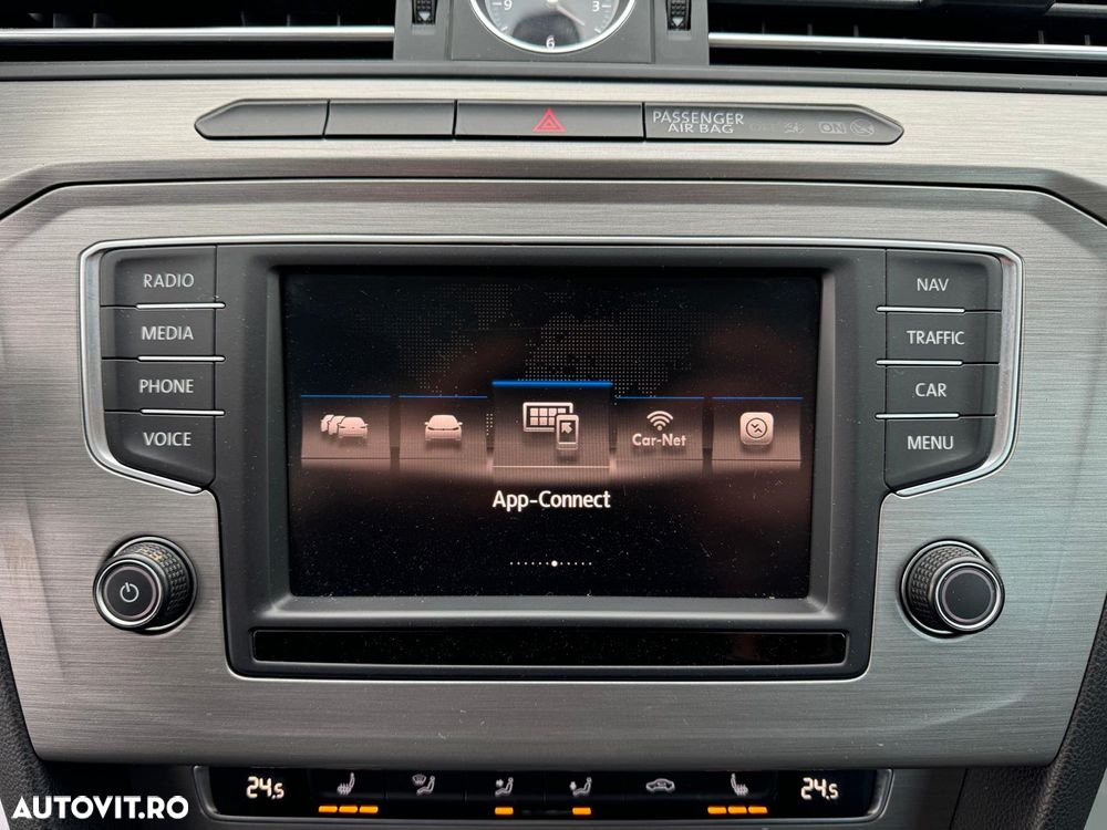 Volkswagen Passat 2.0 TDI (BlueMotion Technology) Comfortline - 11