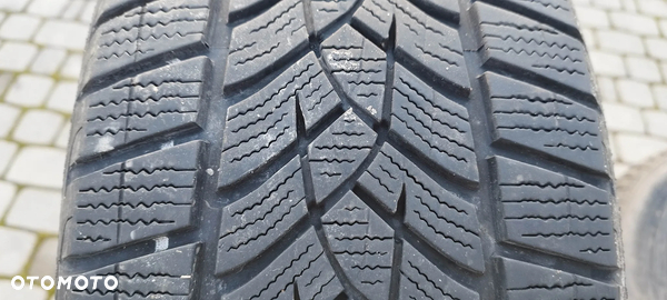 215/55/18 goodyear ultra grip performance