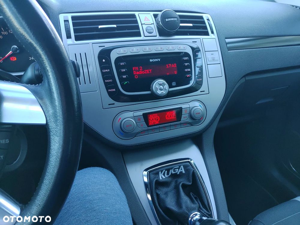 Ford Kuga 2.0 TDCi 4x4 Trend - 20