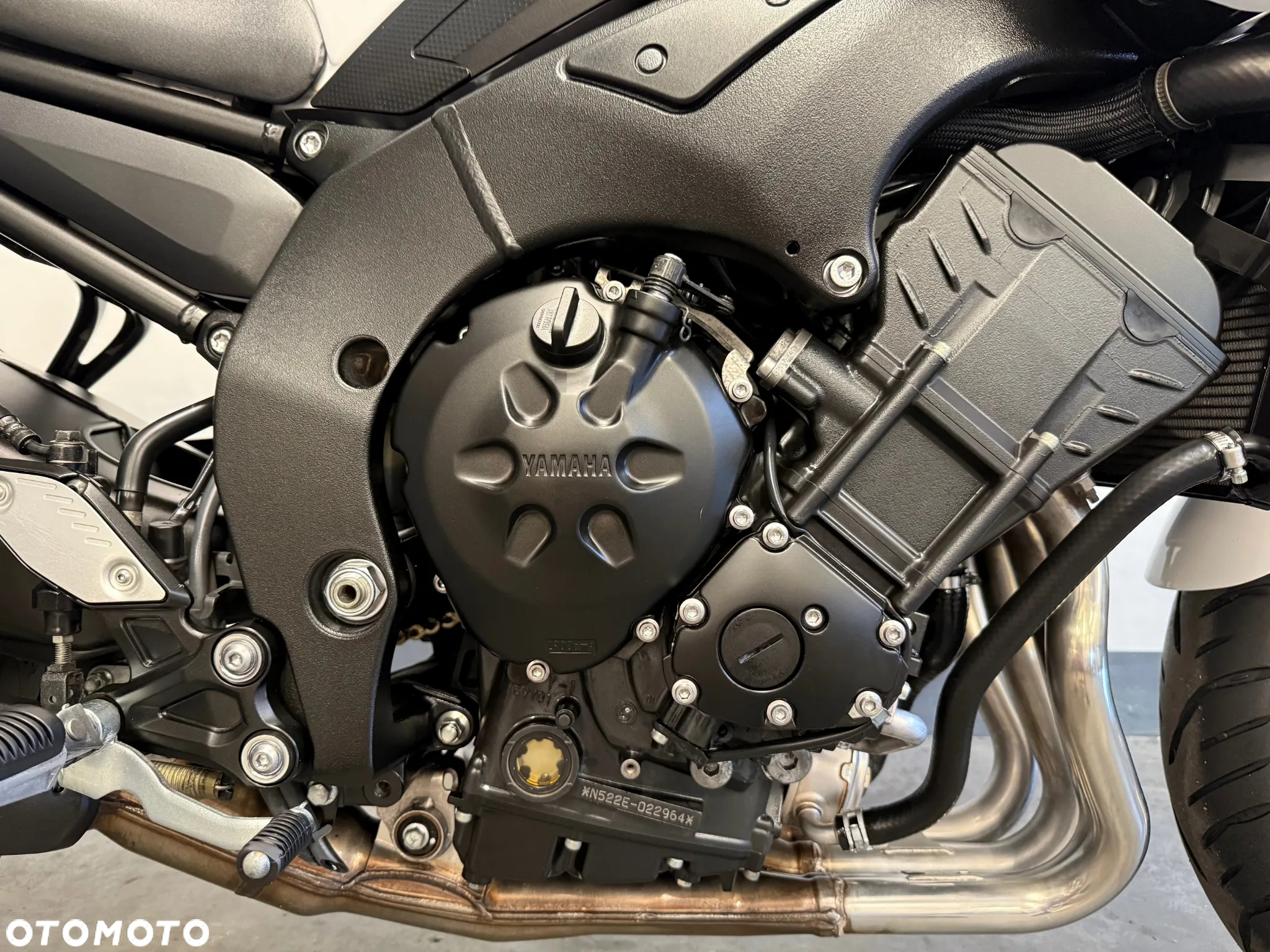 Yamaha FZ8 - 14