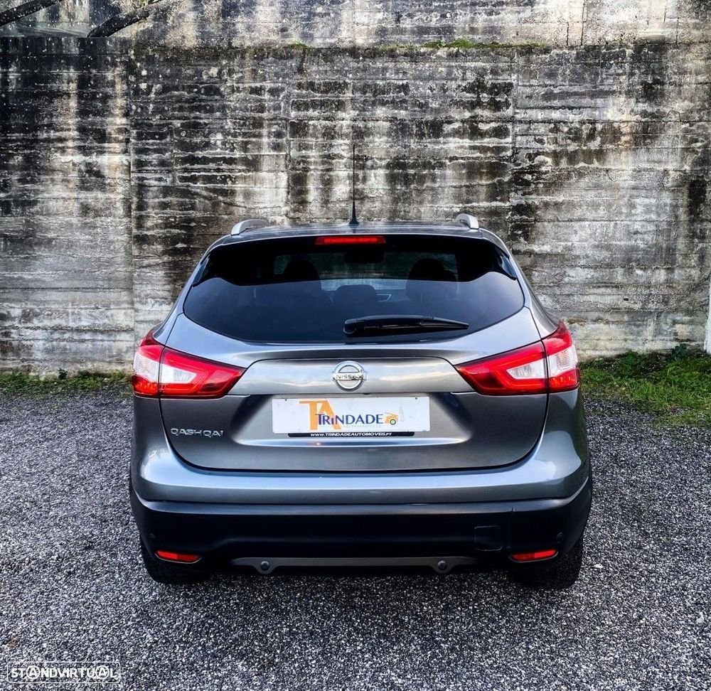 Nissan Qashqai 1.6 dCi N-Connecta 18 - 20