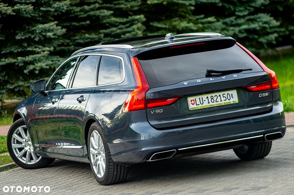 Volvo V90 D5 AWD Geartronic Inscription - 9
