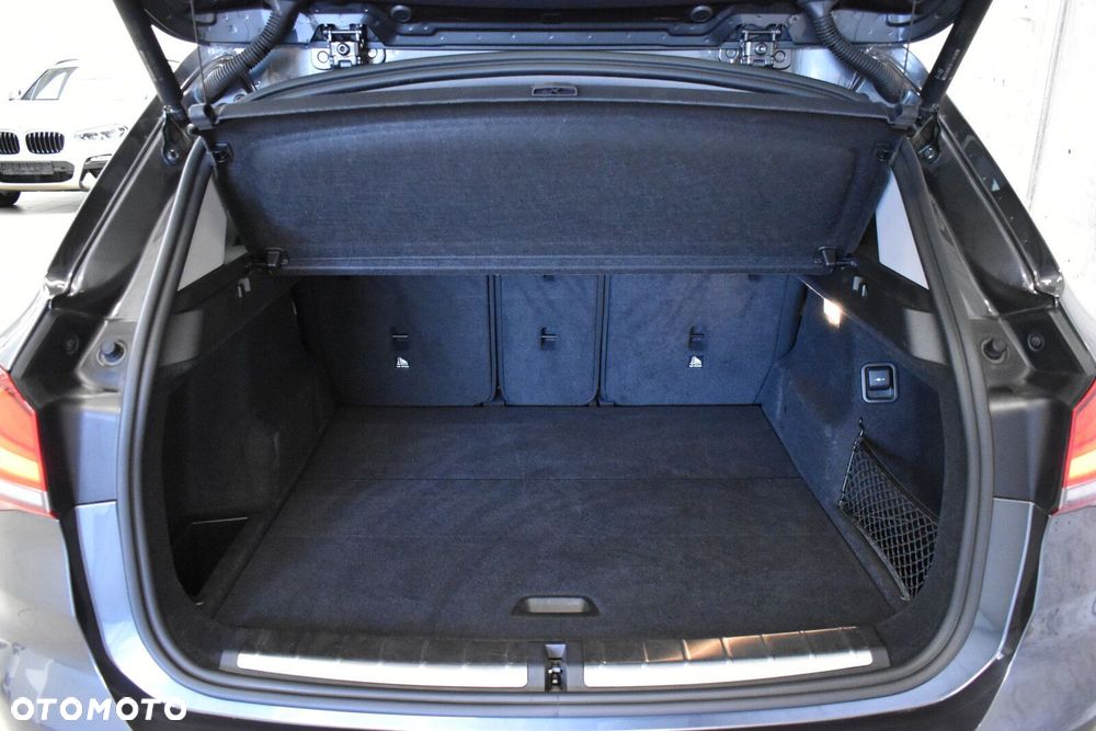BMW X1 sDrive18i Business Edition - 20