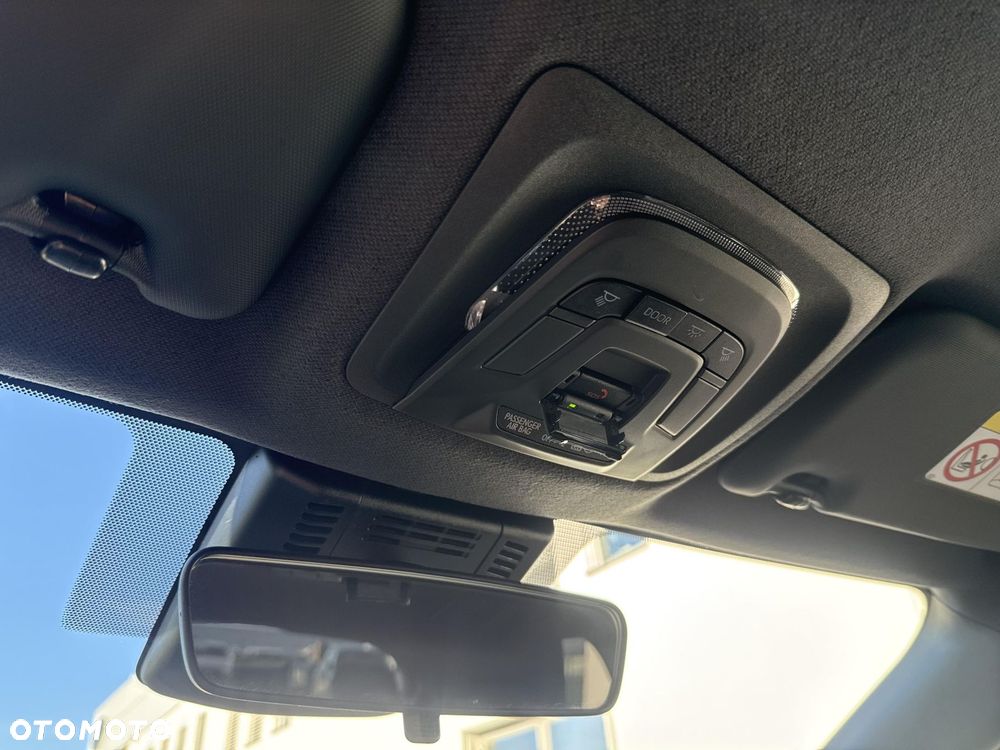 Toyota C-HR 1.8 Hybrid Comfort - 23