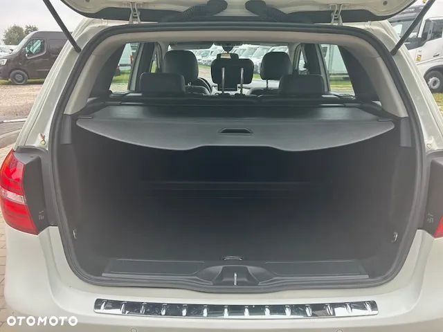 Mercedes-Benz Klasa B 180 (CDI) d 7G-DCT Style - 17