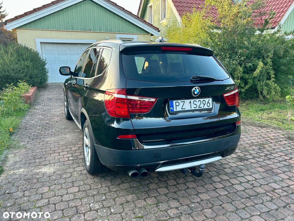 BMW X3 xDrive28i Sport-Aut xLine - 2
