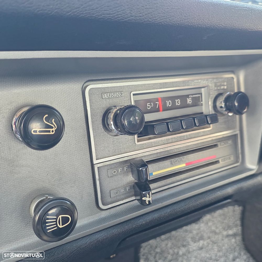 Datsun 1200 - 12