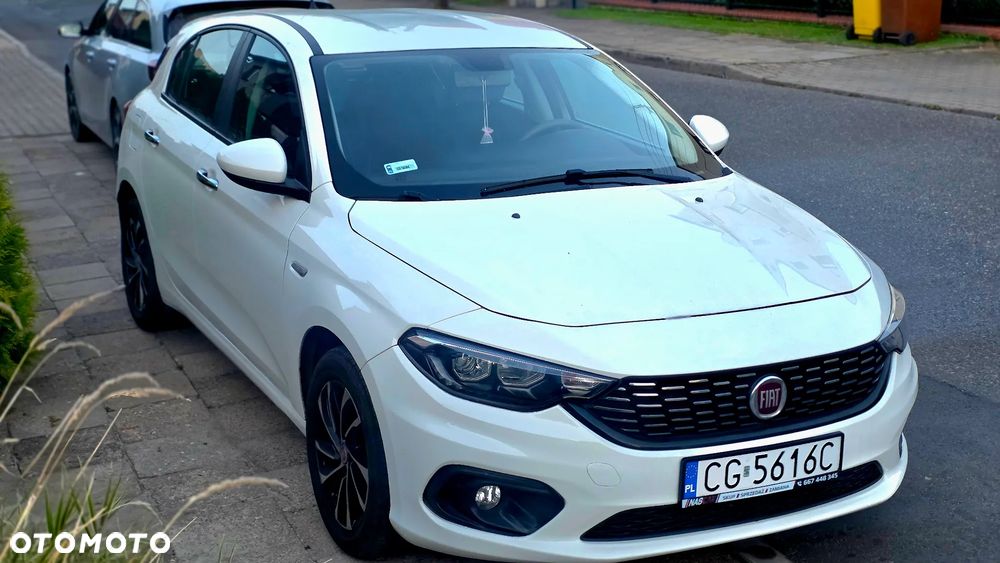 Fiat Tipo 1.6 MultiJet 16v Lounge - 1