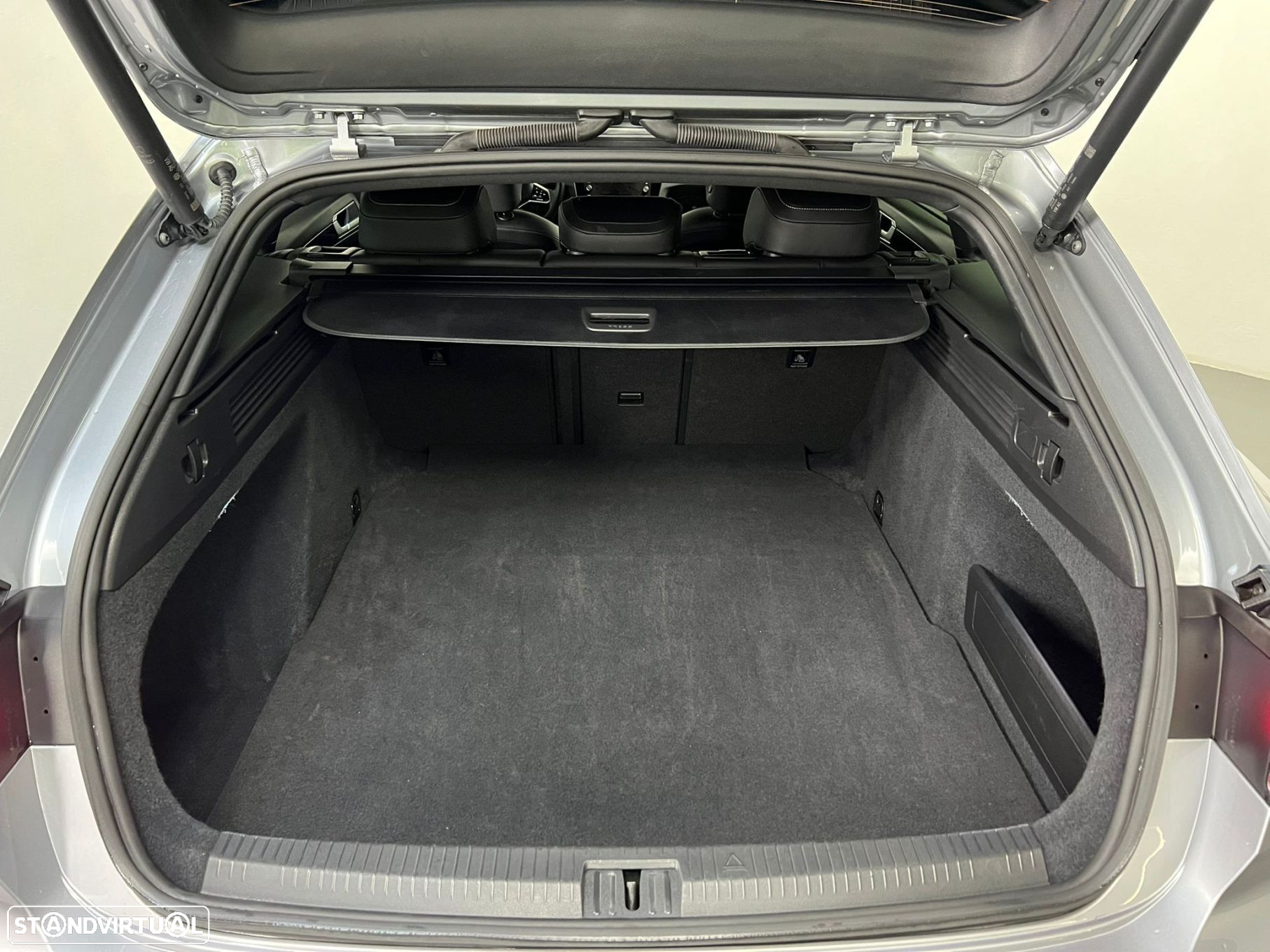 VW Arteon Shooting Brake 2.0 TDI R-Line DSG - 23