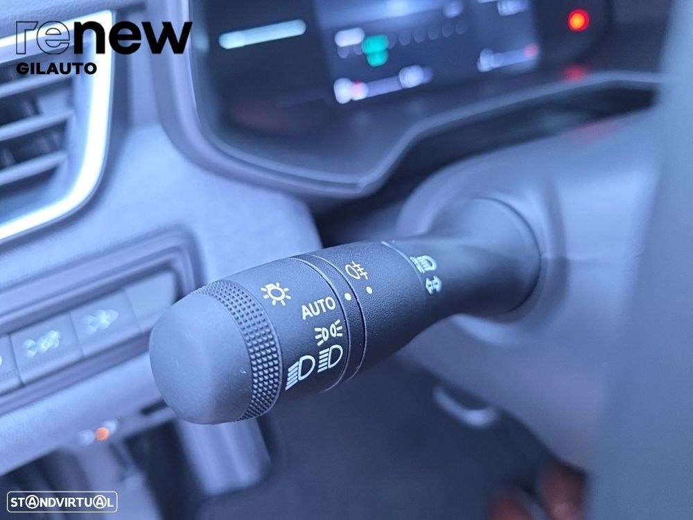 Renault Clio 1.0 TCe Evolution Bi-Fuel - 26