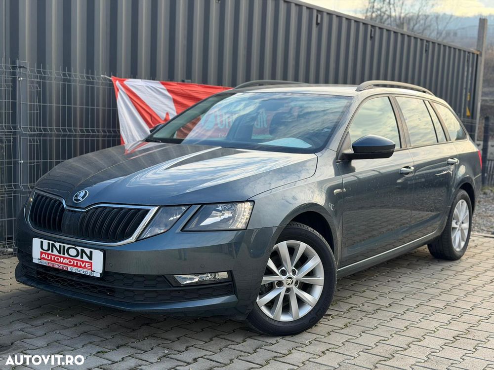 Skoda Octavia - 1
