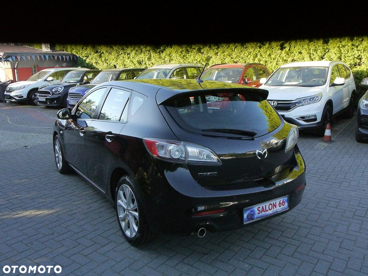 Mazda 3 2.0 Exclusive + - 6