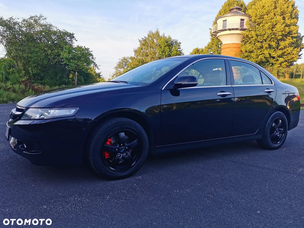Honda Accord 2.0 Executive - 1