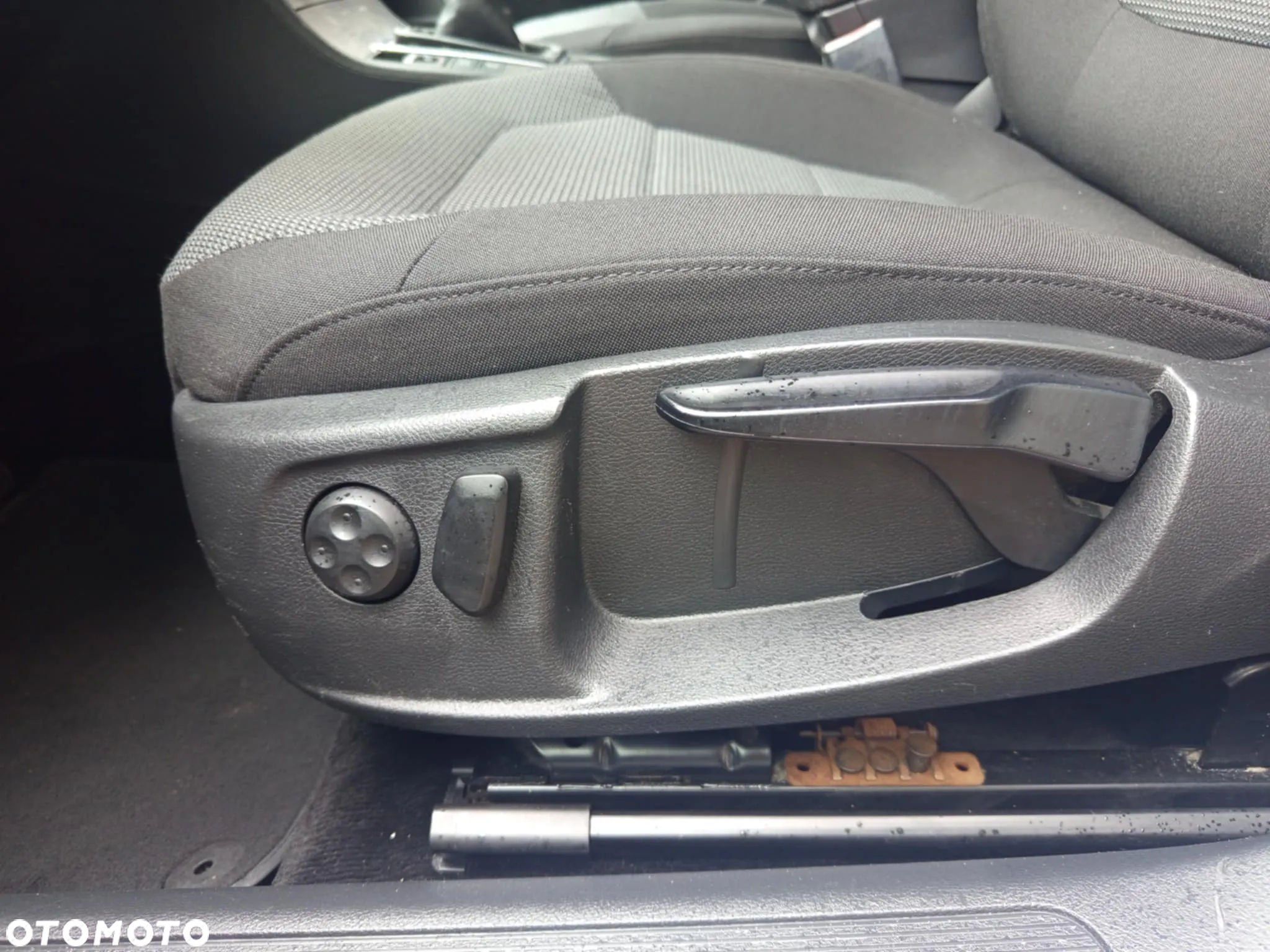 Volkswagen Passat 2.0 TDI Comfortline - 17