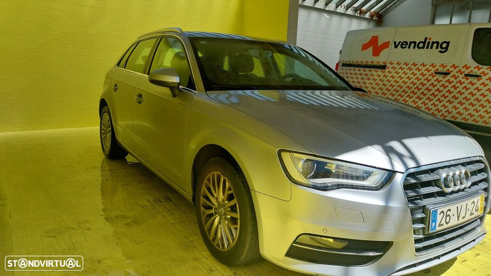Audi A3 1.6 TDI Advance Ultra - 3