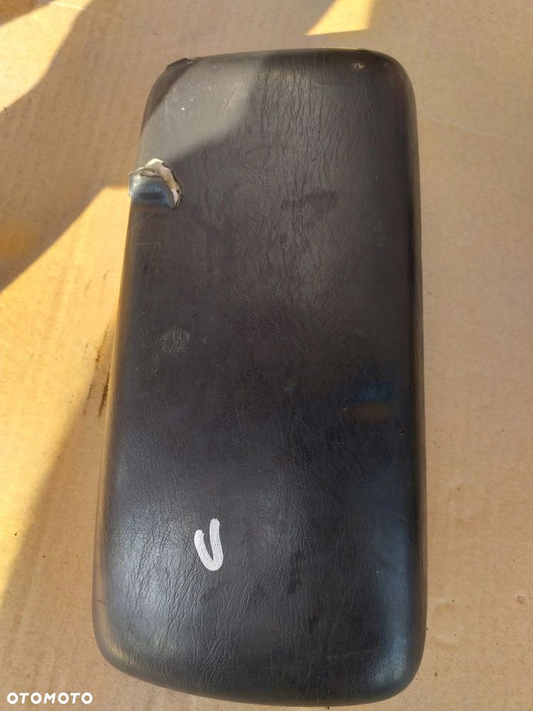 TOYOTA CELICA V tunel podłokietnik schowek klapka - 1