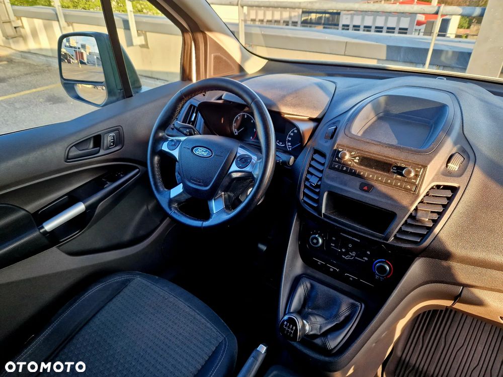 Ford TRANSIT CONNECT - 22