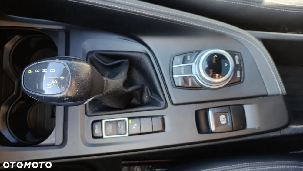 BMW X1 xDrive25i GPF Sport Line - 22