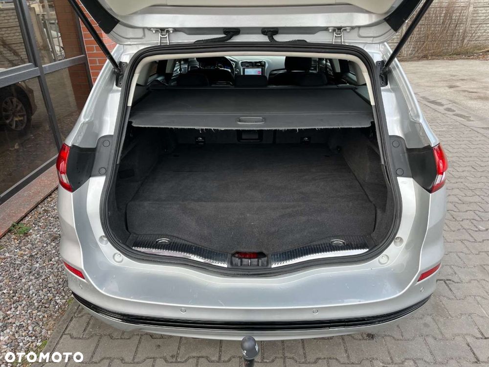 Ford Mondeo - 31