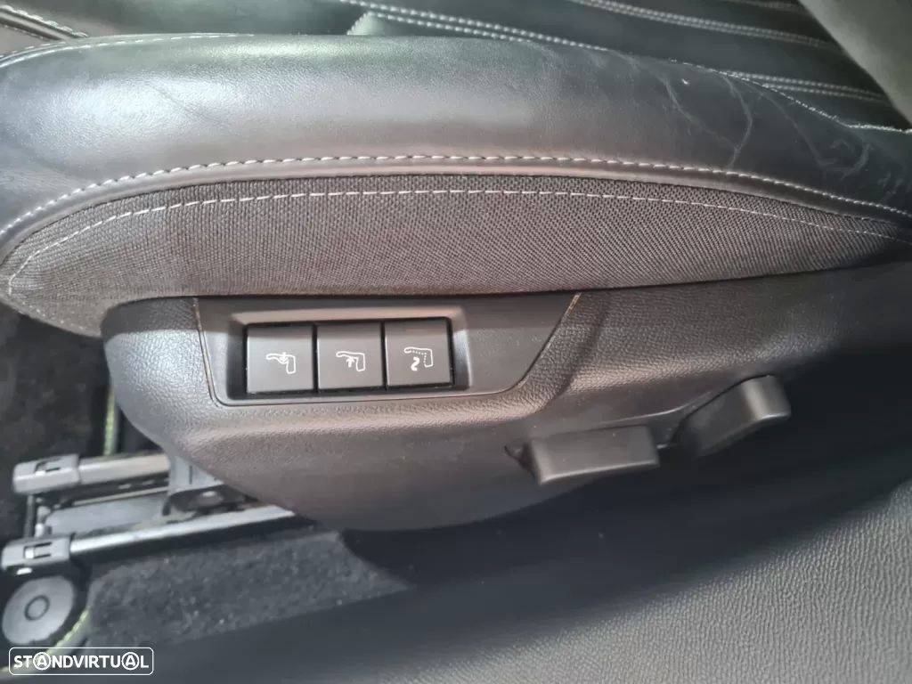 Peugeot 208 1.5 BlueHDi GT Line - 12