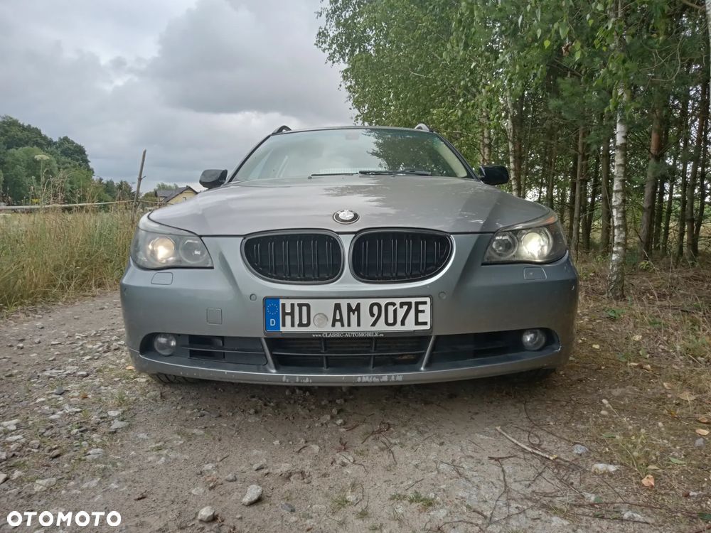 BMW Seria 5 525d Touring Edition Lifestyle - 2