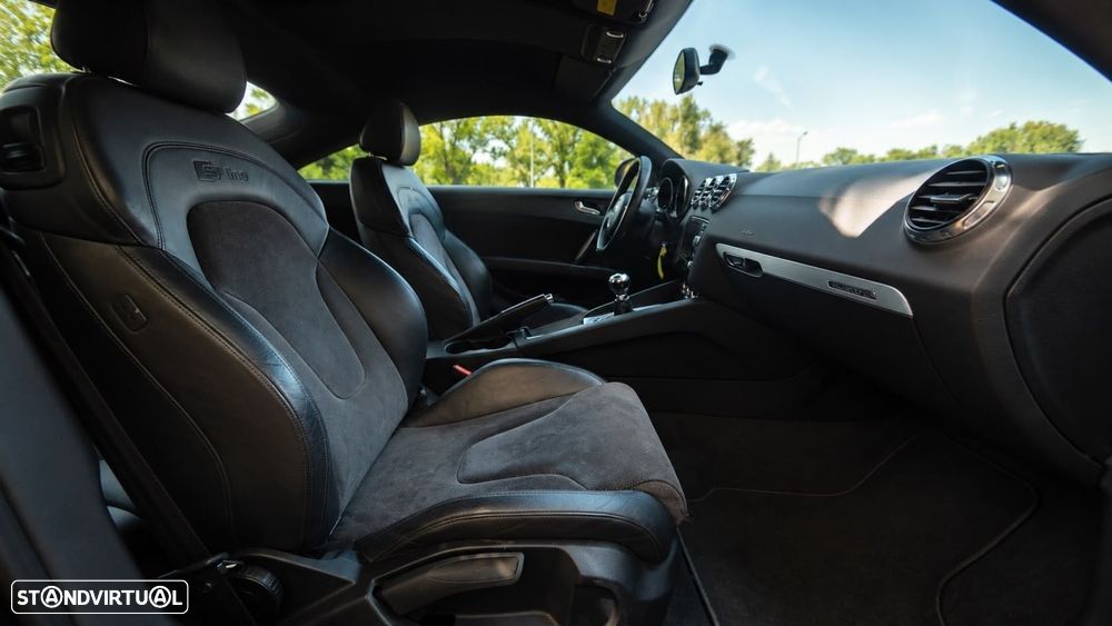 Audi TT Coupé 2.0 TDI quattro S-line - 36