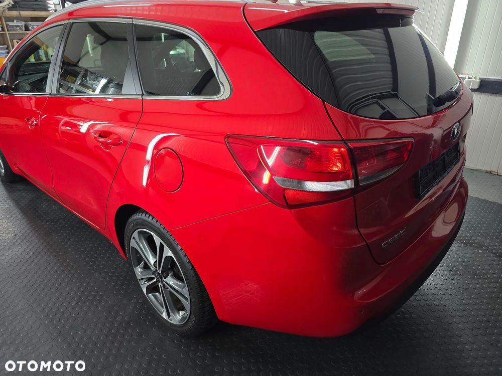 Kia Ceed 1.0 T-GDI ISG GT Line - 4