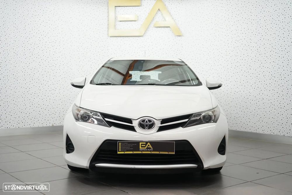 Toyota Auris 1.4 D-4D Comfort - 2