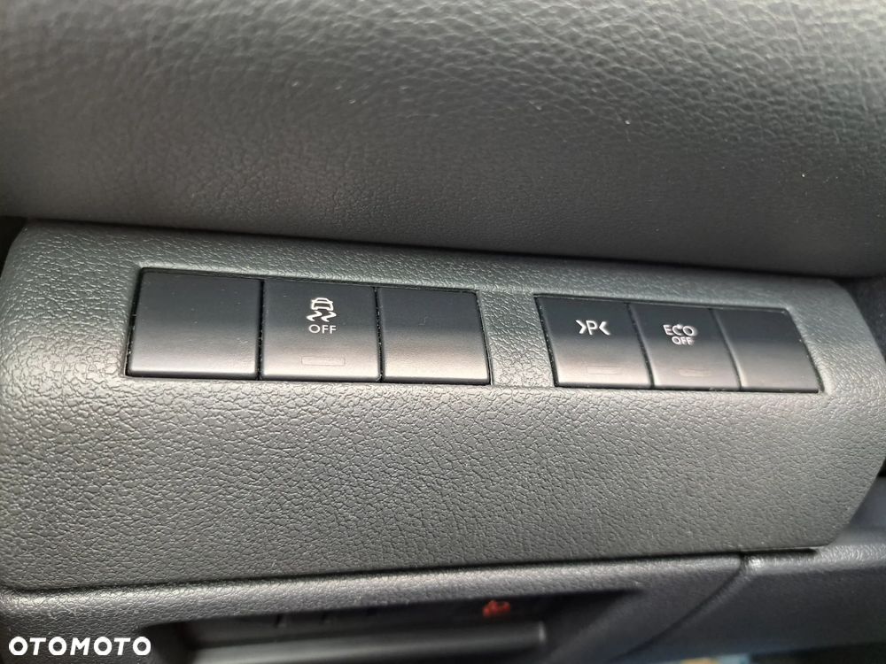 Peugeot 3008 THP 165 EAT6 Stop & Start Allure - 32