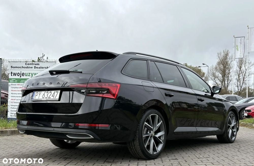 Skoda Superb 2.0 TDI SCR Sportline DSG - 8