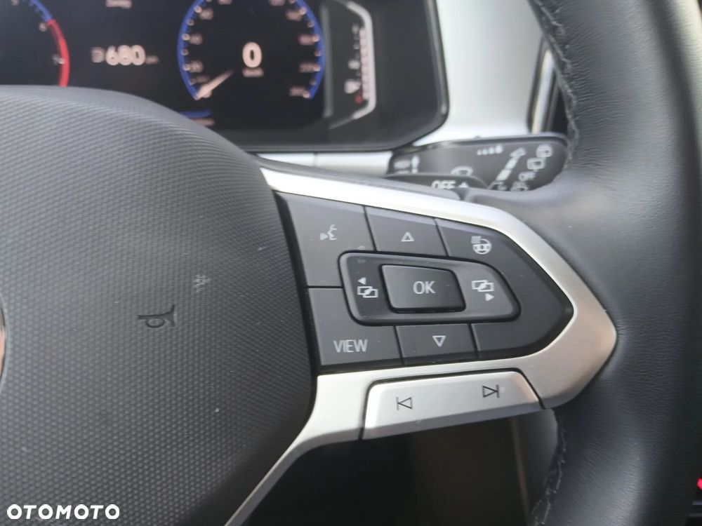 Volkswagen T-Roc 1.5 TSI Life Plus DSG - 22
