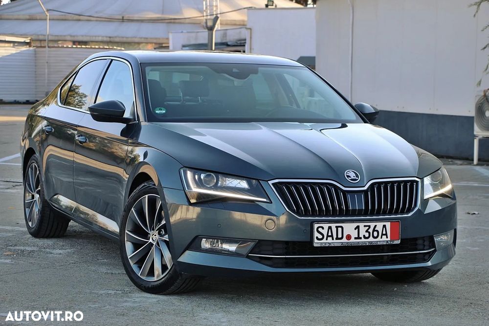 Skoda Superb 2.0 TDI 4X4 DSG Laurin & Klement - 1