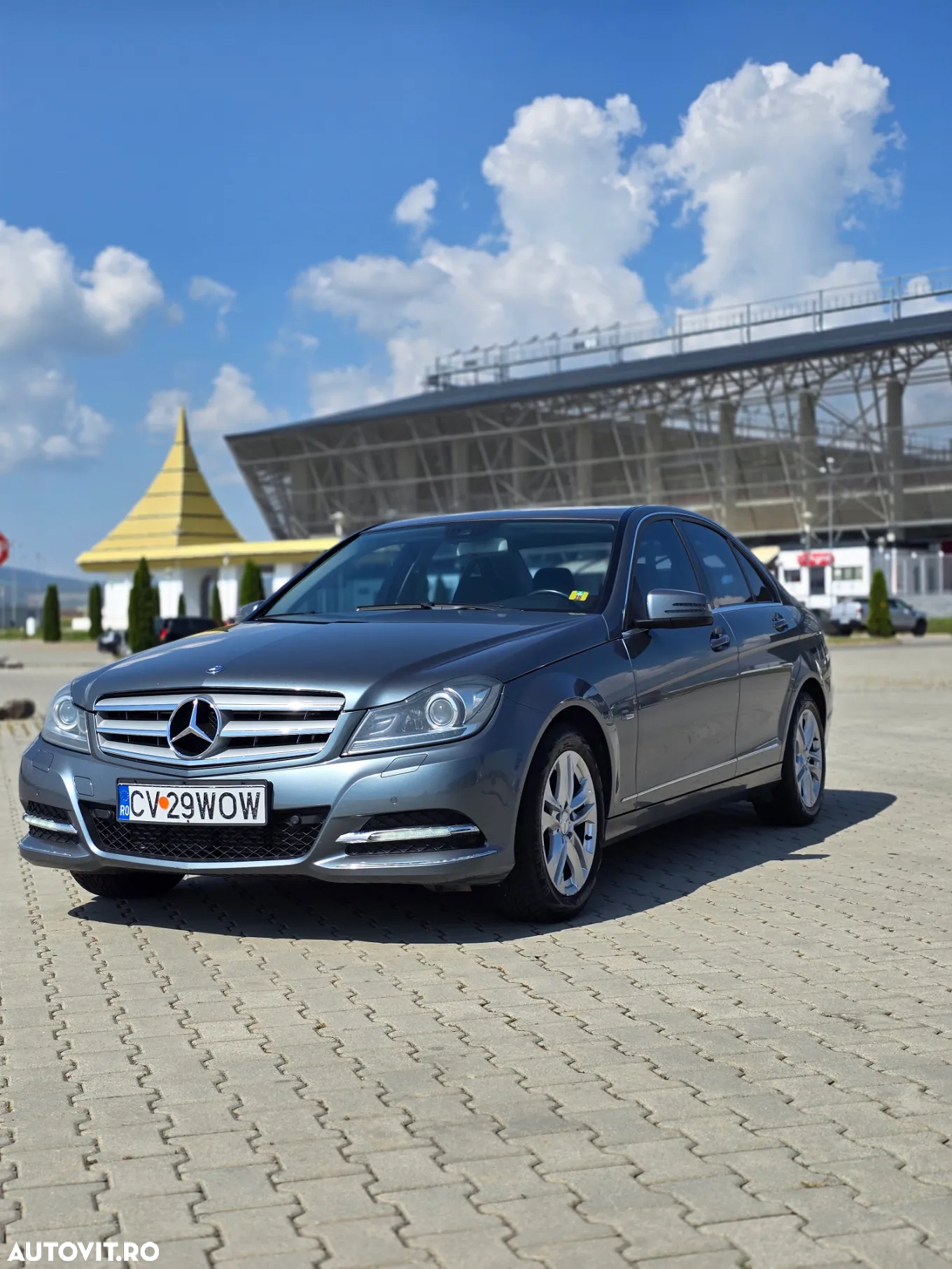 Mercedes-Benz C - 13