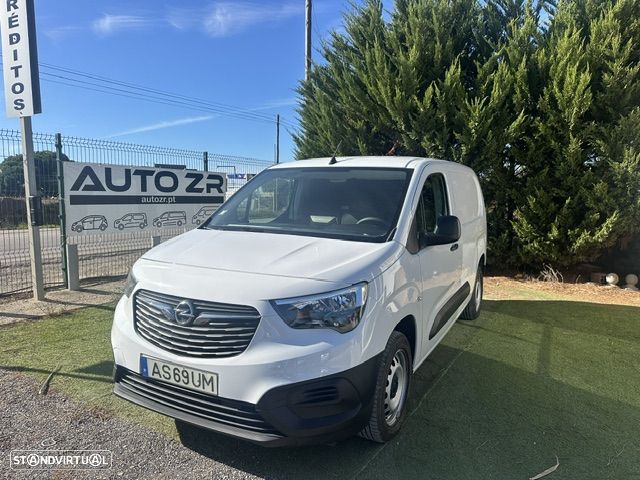 Opel COMBO LONGA C/ECRAN CX.6 VELOCIDADES