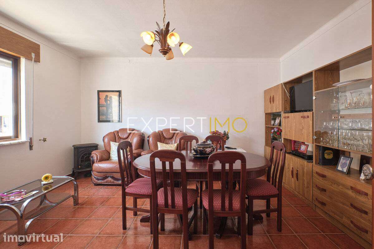 Moradia T2 com Anexo e Potencial de Ampliação em Fornalhas Velhas,... - Grande imagem: 4/50