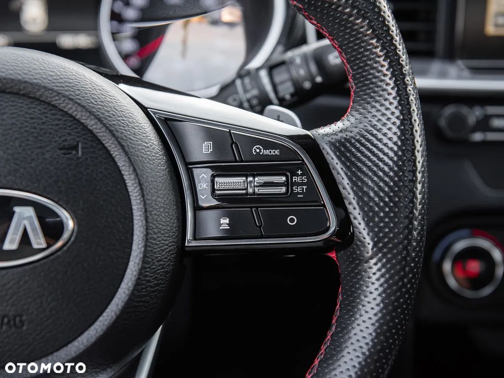 Kia ProCeed 1.6 T-GDI DCT7 OPF GT - 24