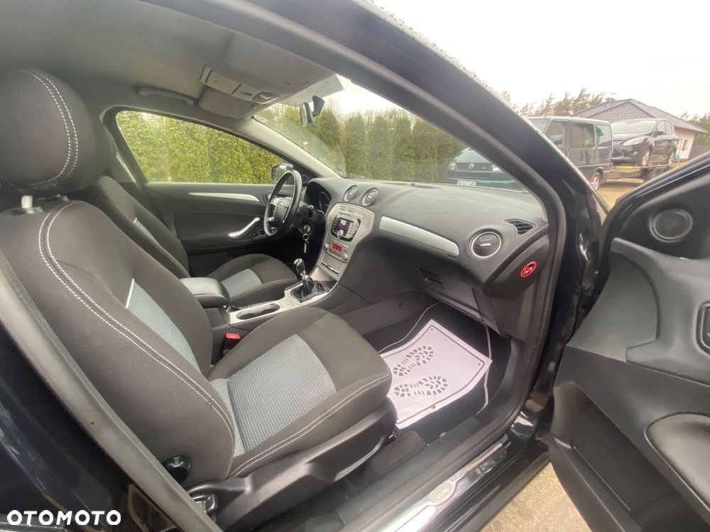 Ford Mondeo 2.0 TDCi Sport - 32
