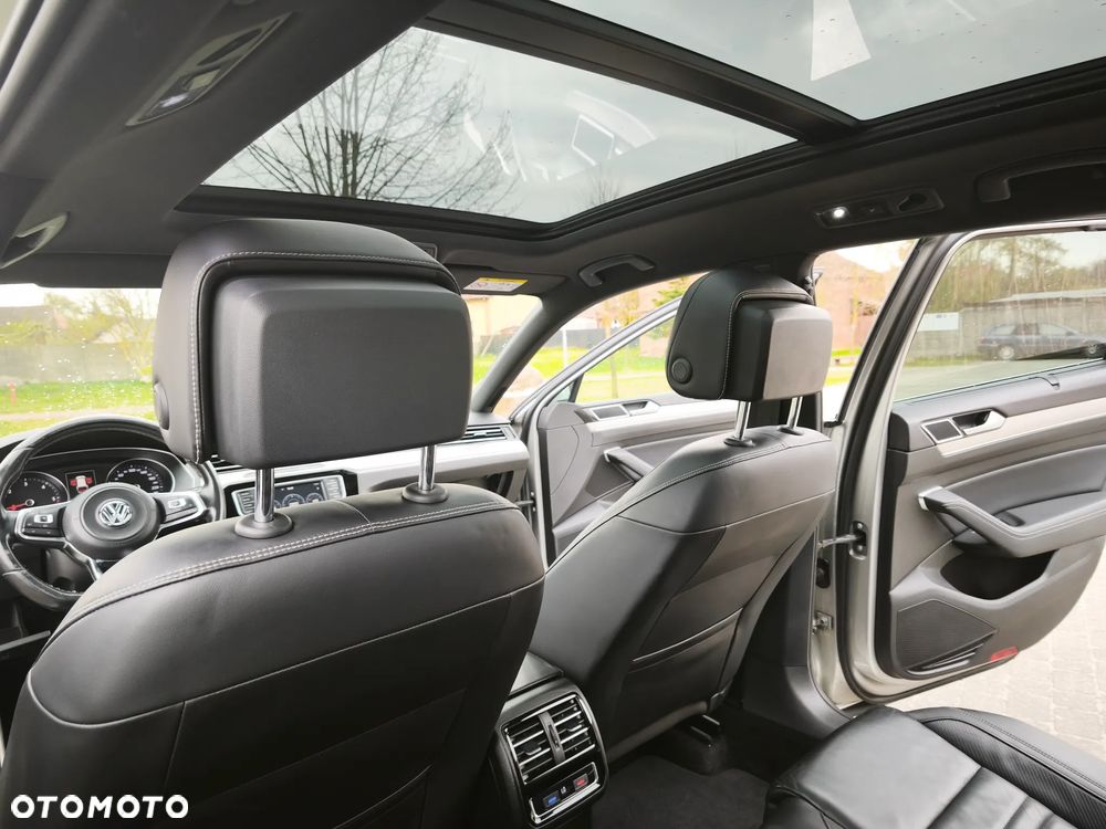 Volkswagen Passat 2.0 TDI SCR (BlueMotion Technology) Highline - 26