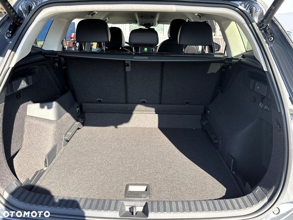 Volkswagen Tayron 2.0 TDI SCR 4Mot Elegance DSG - 32
