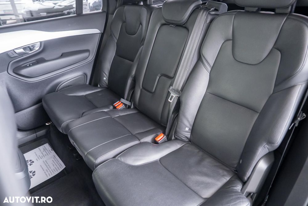 Volvo XC 90 T5 AWD Geartronic Momentum - 23
