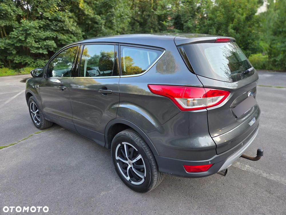 Ford Kuga - 38