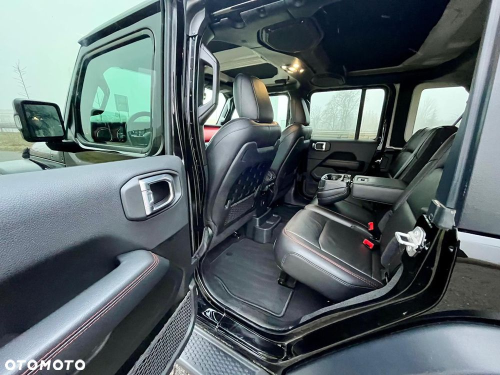 Jeep Wrangler Unlimited GME 2.0 Turbo Rubicon - 24