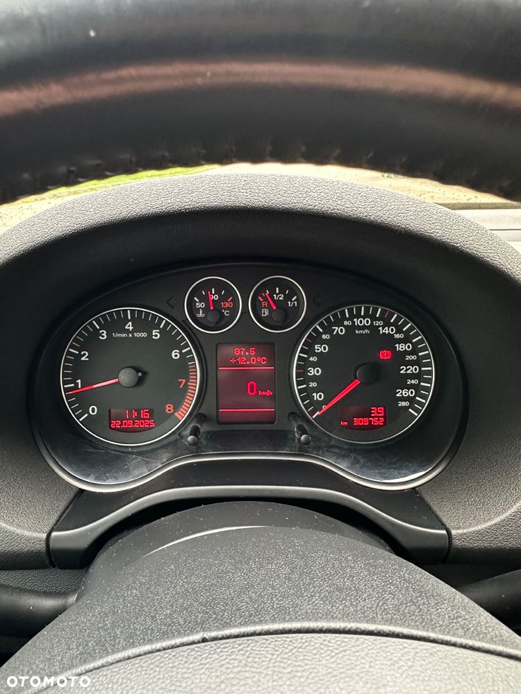 Audi A3 Sportback 2.0T FSI Quattro Ambition - 11