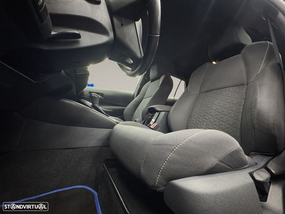 Toyota Corolla 1.8 Hybrid Comfort+P.Sport - 19