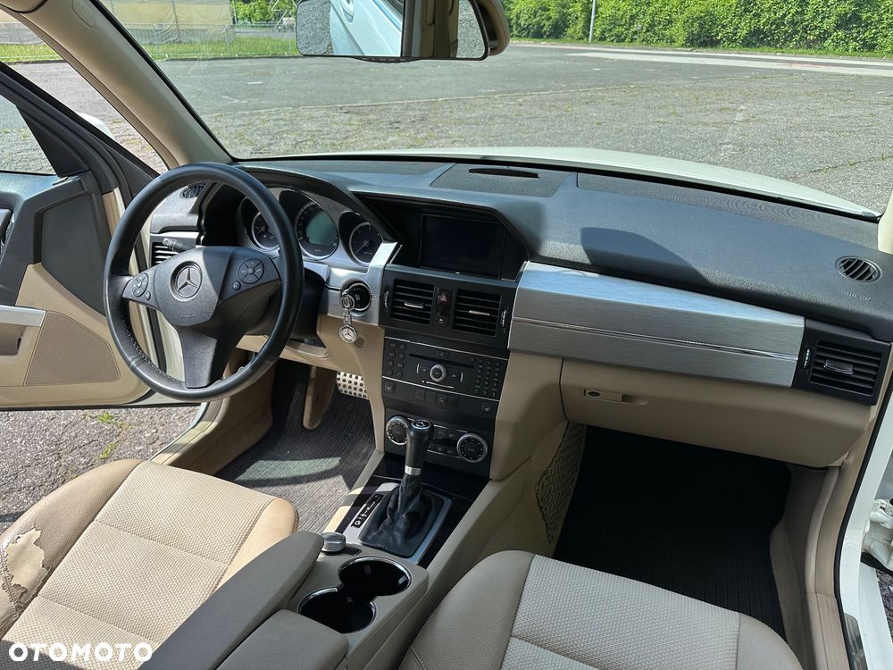 Mercedes-Benz GLK - 28