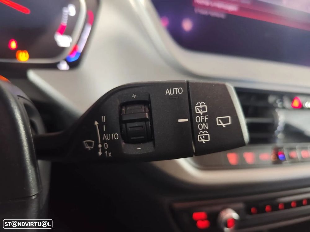 BMW 116 d Corporate Edition Auto - 9
