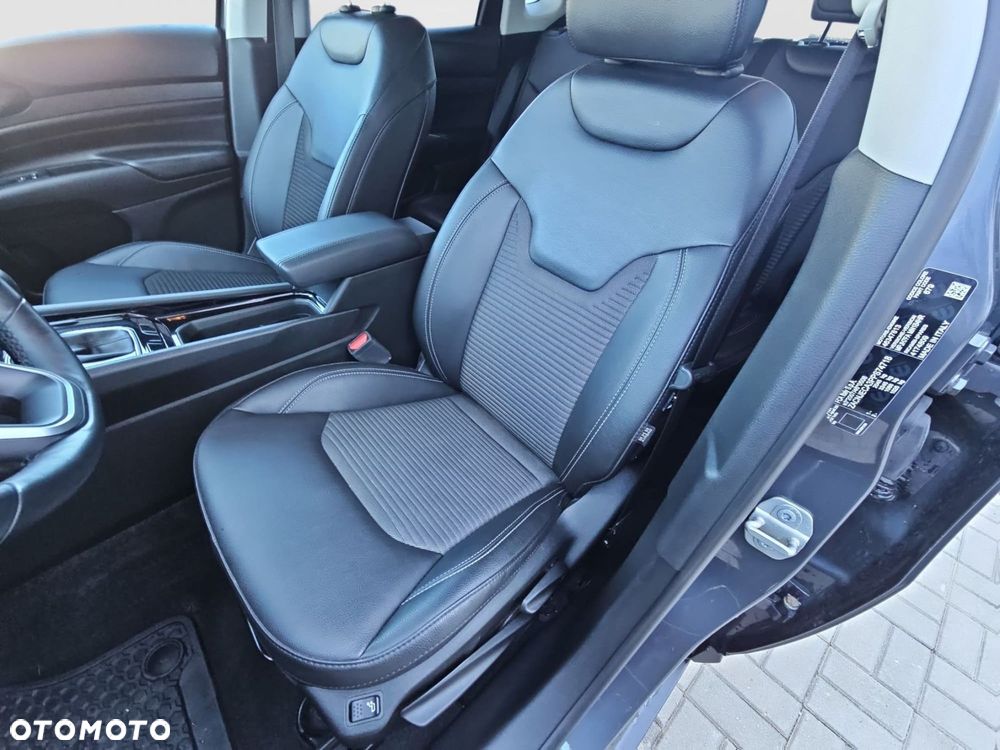 Jeep Compass - 18